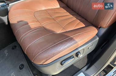 Позашляховик / Кросовер Toyota Land Cruiser 2020 в 