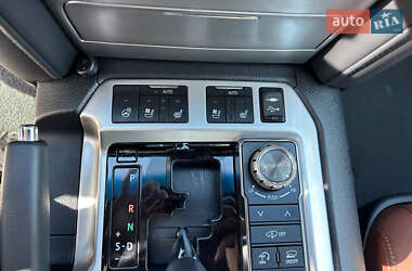 Позашляховик / Кросовер Toyota Land Cruiser 2020 в 
