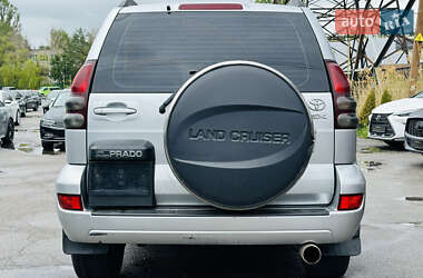 Позашляховик / Кросовер Toyota Land Cruiser 2004 в 