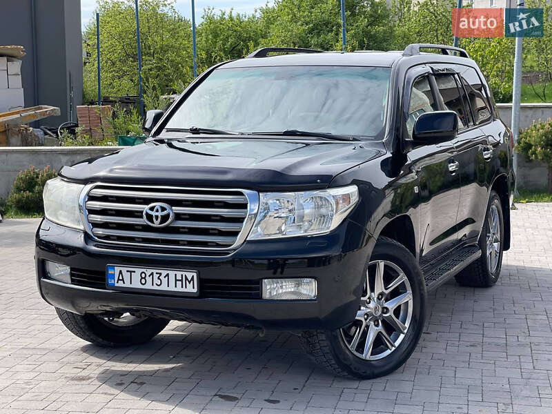Внедорожник / Кроссовер Toyota Land Cruiser 2010 в Львове