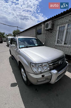 Позашляховик / Кросовер Toyota Land Cruiser 2003 в 