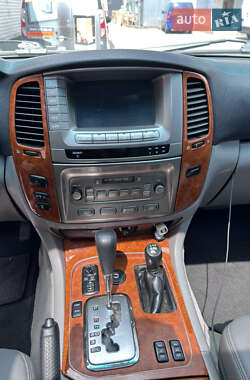 Позашляховик / Кросовер Toyota Land Cruiser 2003 в 