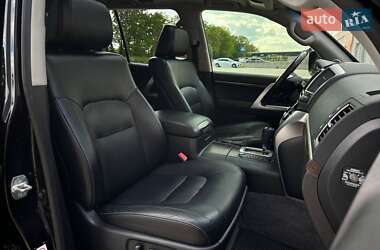 Позашляховик / Кросовер Toyota Land Cruiser 2014 в 