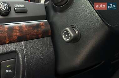 Позашляховик / Кросовер Toyota Land Cruiser 2014 в 