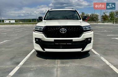Внедорожник / Кроссовер Toyota Land Cruiser 2020 в Киеве
