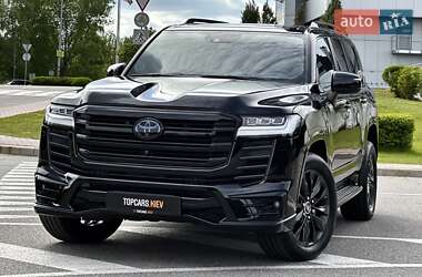 Внедорожник / Кроссовер Toyota Land Cruiser 2021 в Киеве
