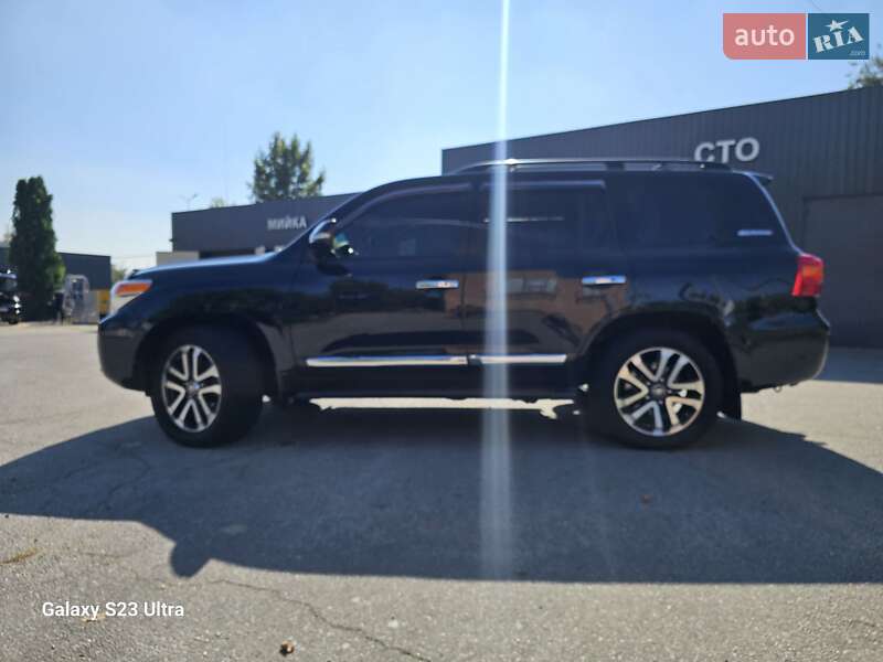 Внедорожник / Кроссовер Toyota Land Cruiser 2012 в Сквире