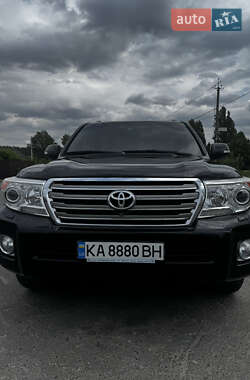 Позашляховик / Кросовер Toyota Land Cruiser 2012 в Києві