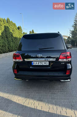 Внедорожник / Кроссовер Toyota Land Cruiser 2009 в 