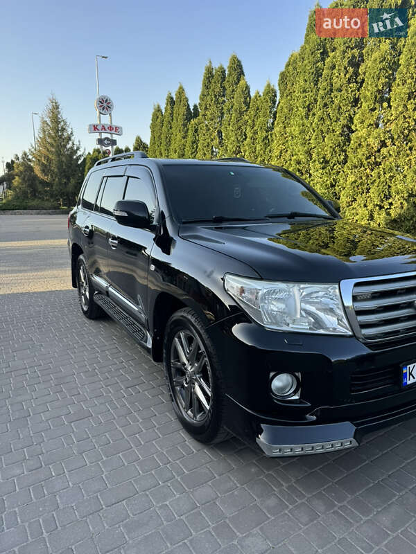 Внедорожник / Кроссовер Toyota Land Cruiser 2009 в Белой Церкви
