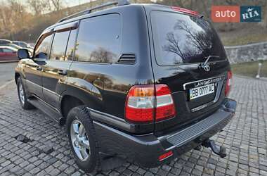 Внедорожник / Кроссовер Toyota Land Cruiser 2006 в 