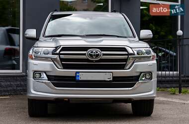 Внедорожник / Кроссовер Toyota Land Cruiser 2019 в Киеве