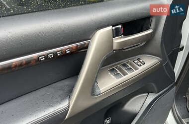 Внедорожник / Кроссовер Toyota Land Cruiser 2011 в 