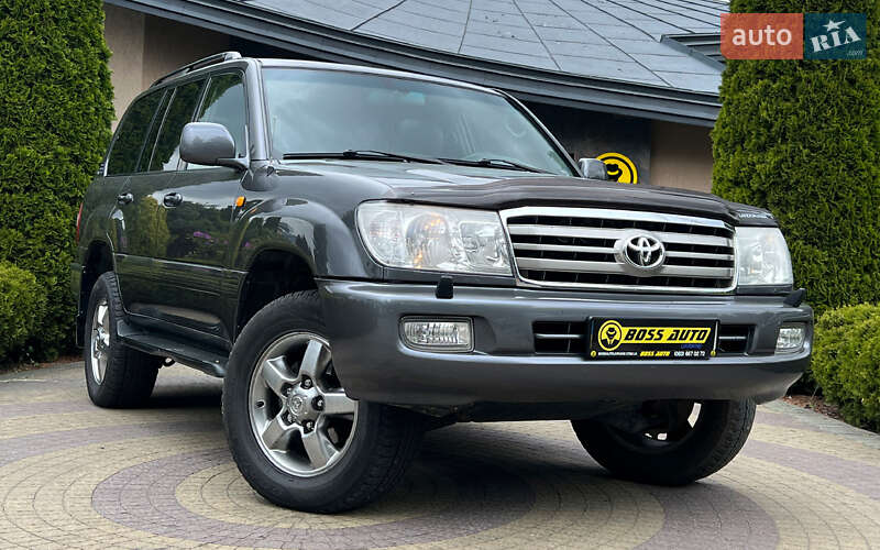Внедорожник / Кроссовер Toyota Land Cruiser 2006 в Львове