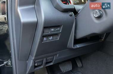 Внедорожник / Кроссовер Toyota Land Cruiser 2022 в 