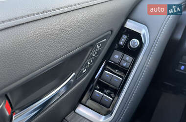 Внедорожник / Кроссовер Toyota Land Cruiser 2022 в 