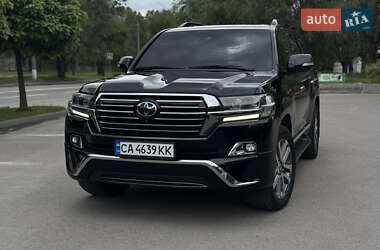 Внедорожник / Кроссовер Toyota Land Cruiser 2017 в Днепре