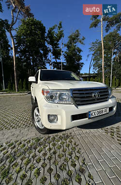 Внедорожник / Кроссовер Toyota Land Cruiser 2012 в 