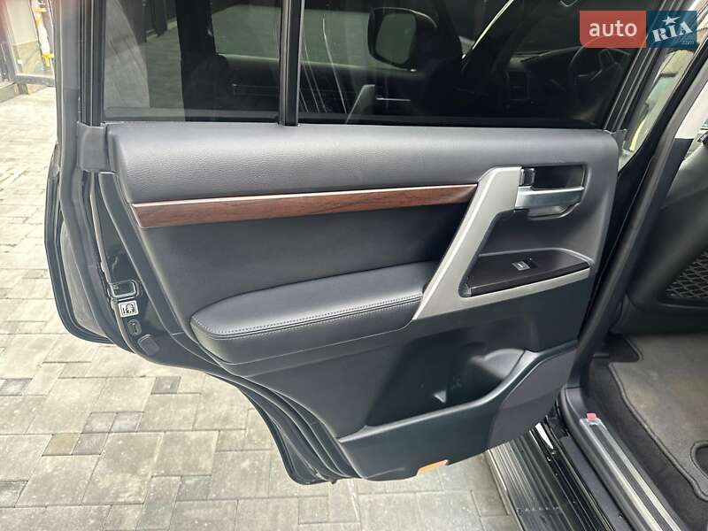 Позашляховик / Кросовер Toyota Land Cruiser 2021 в Івано-Франківську