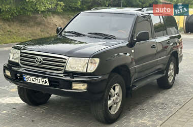 Внедорожник / Кроссовер Toyota Land Cruiser 2004 в 