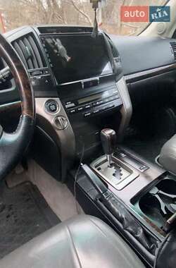 Позашляховик / Кросовер Toyota Land Cruiser 2008 в 