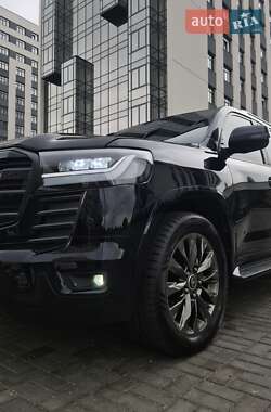 Позашляховик / Кросовер Toyota Land Cruiser 2012 в 