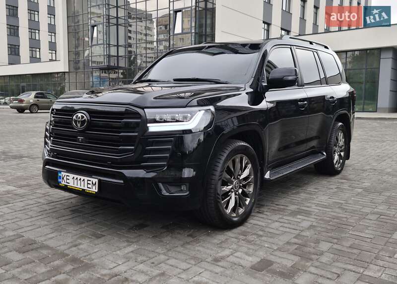 Позашляховик / Кросовер Toyota Land Cruiser 2012 в 