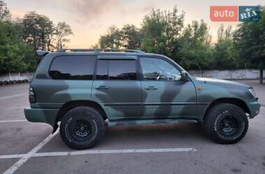 Позашляховик / Кросовер Toyota Land Cruiser 2004 в 