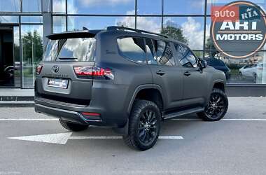 Внедорожник / Кроссовер Toyota Land Cruiser 2022 в 