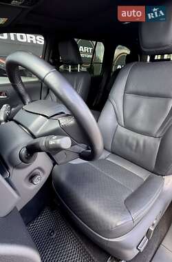 Внедорожник / Кроссовер Toyota Land Cruiser 2022 в 