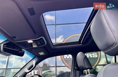 Внедорожник / Кроссовер Toyota Land Cruiser 2022 в 