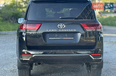 Позашляховик / Кросовер Toyota Land Cruiser 2023 в 