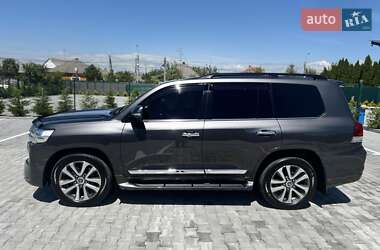 Внедорожник / Кроссовер Toyota Land Cruiser 2016 в Виноградове