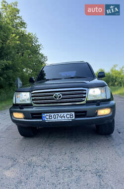 Позашляховик / Кросовер Toyota Land Cruiser 2003 в 
