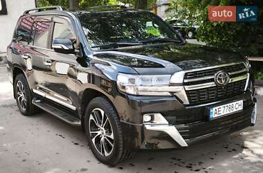 Toyota Land Cruiser 2020