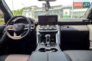 Внедорожник / Кроссовер Toyota Land Cruiser 2022 в Киеве