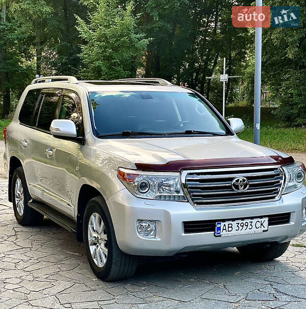 Позашляховик / Кросовер Toyota Land Cruiser 2011 в Вінниці