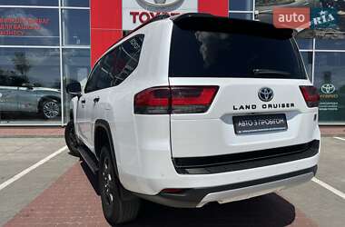 Позашляховик / Кросовер Toyota Land Cruiser 2022 в 