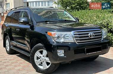 Позашляховик / Кросовер Toyota Land Cruiser 2013 в Києві