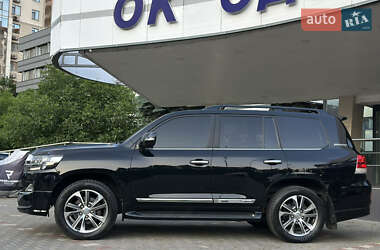 Внедорожник / Кроссовер Toyota Land Cruiser 2020 в 