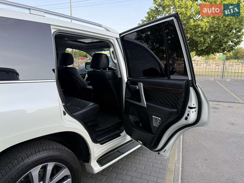Внедорожник / Кроссовер Toyota Land Cruiser 2017 в Харькове