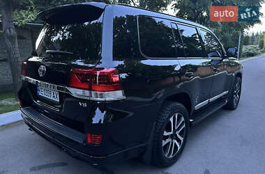 Внедорожник / Кроссовер Toyota Land Cruiser 2008 в 