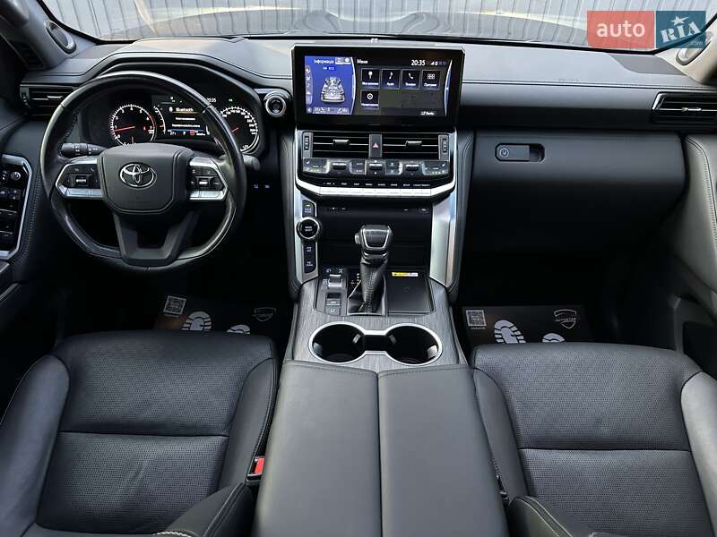 Внедорожник / Кроссовер Toyota Land Cruiser 2021 в Мукачево