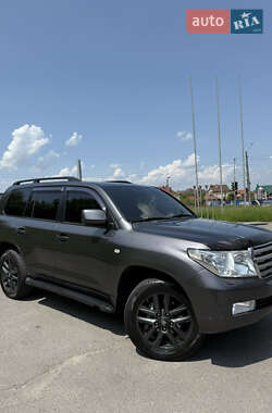 Внедорожник / Кроссовер Toyota Land Cruiser 2008 в 