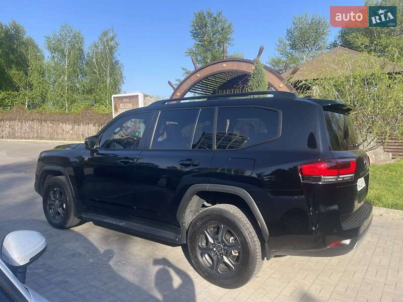 Внедорожник / Кроссовер Toyota Land Cruiser 2022 в Днепре
