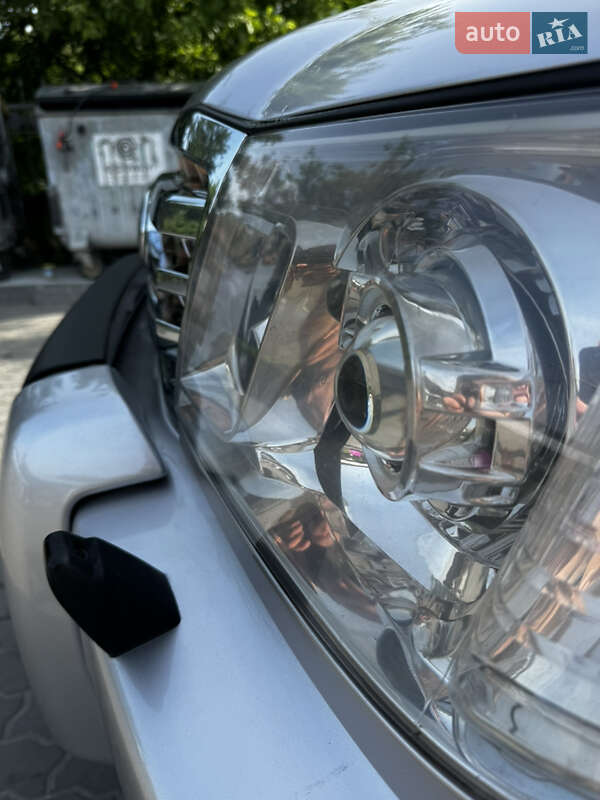 Внедорожник / Кроссовер Toyota Land Cruiser 2003 в Львове