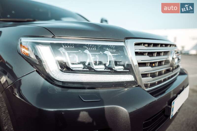 Внедорожник / Кроссовер Toyota Land Cruiser 2008 в Ужгороде