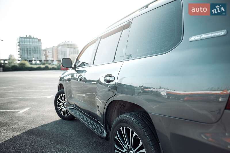 Внедорожник / Кроссовер Toyota Land Cruiser 2008 в Ужгороде