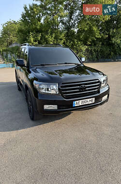 Внедорожник / Кроссовер Toyota Land Cruiser 2008 в 