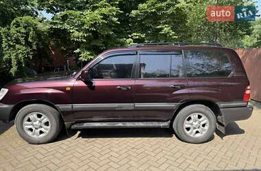 Внедорожник / Кроссовер Toyota Land Cruiser 2004 в 